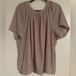 Old Navy velvet flutter sleeve blouse | blush pink in XXL